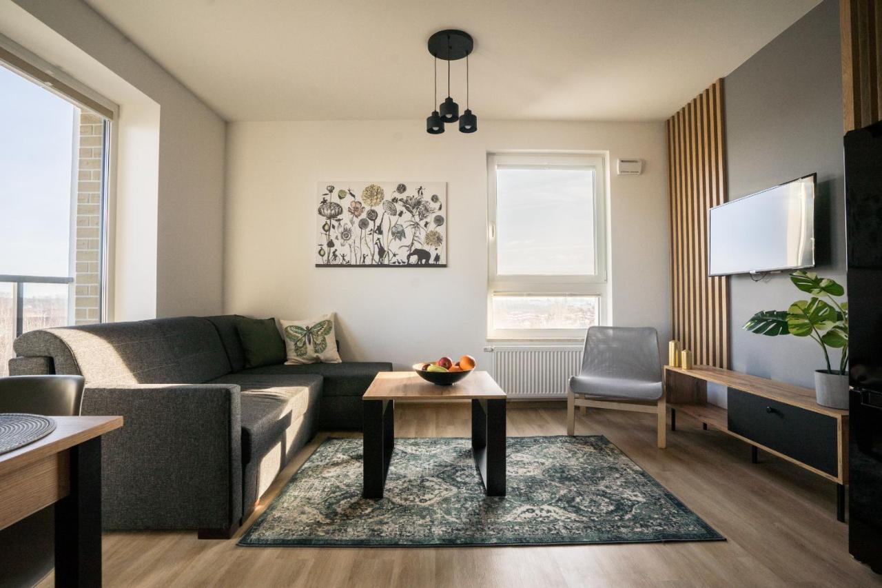Bizapartments - Modern Flats With Parking Varsó Kültér fotó