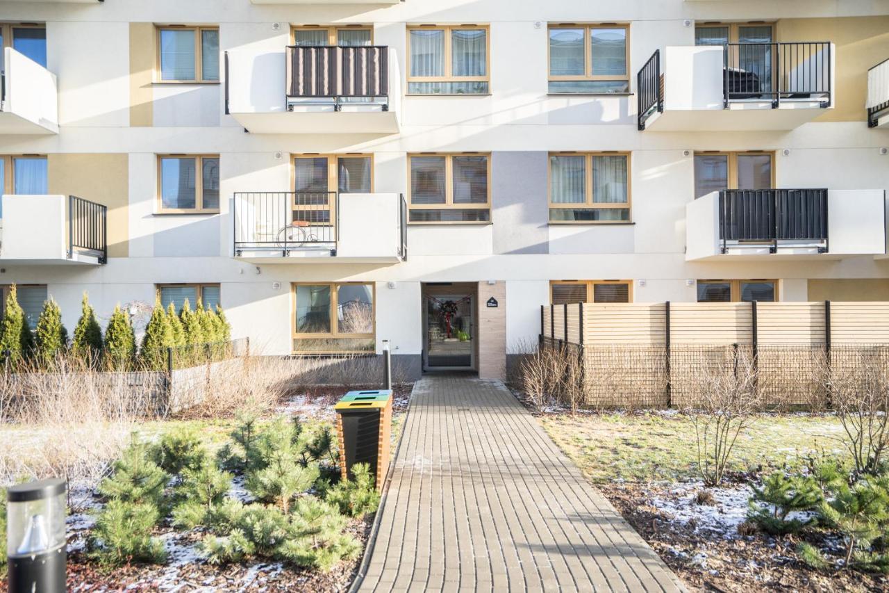 Bizapartments - Modern Flats With Parking Varsó Kültér fotó